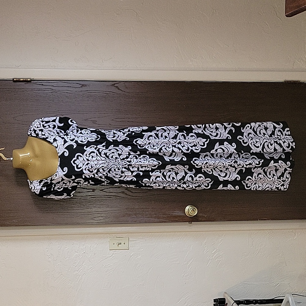 Ace Fashions black and white maxi dress